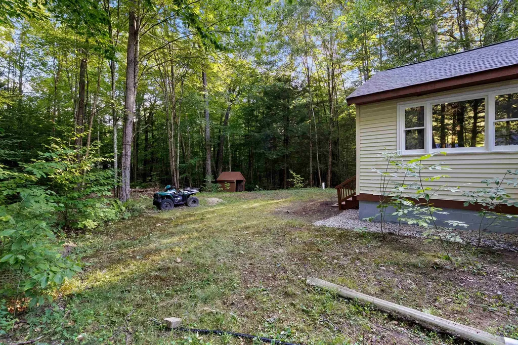 60 Sugar Hill Road Swanzey NH 03446