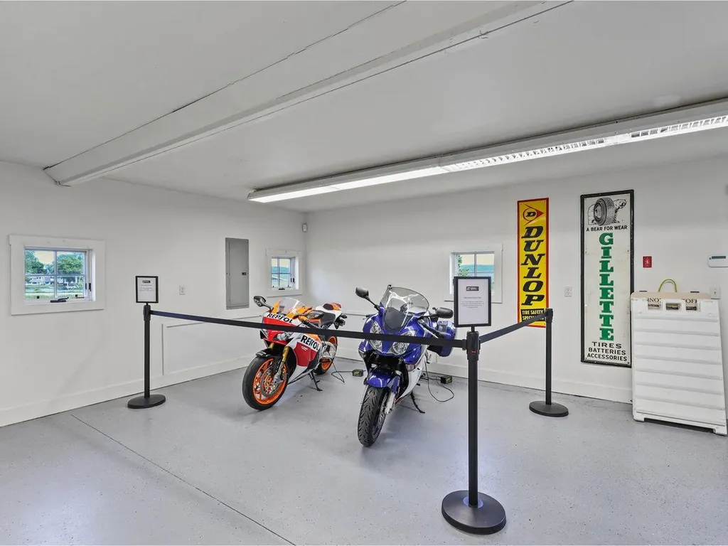 12 Eagle Lane South Hero VT 05486