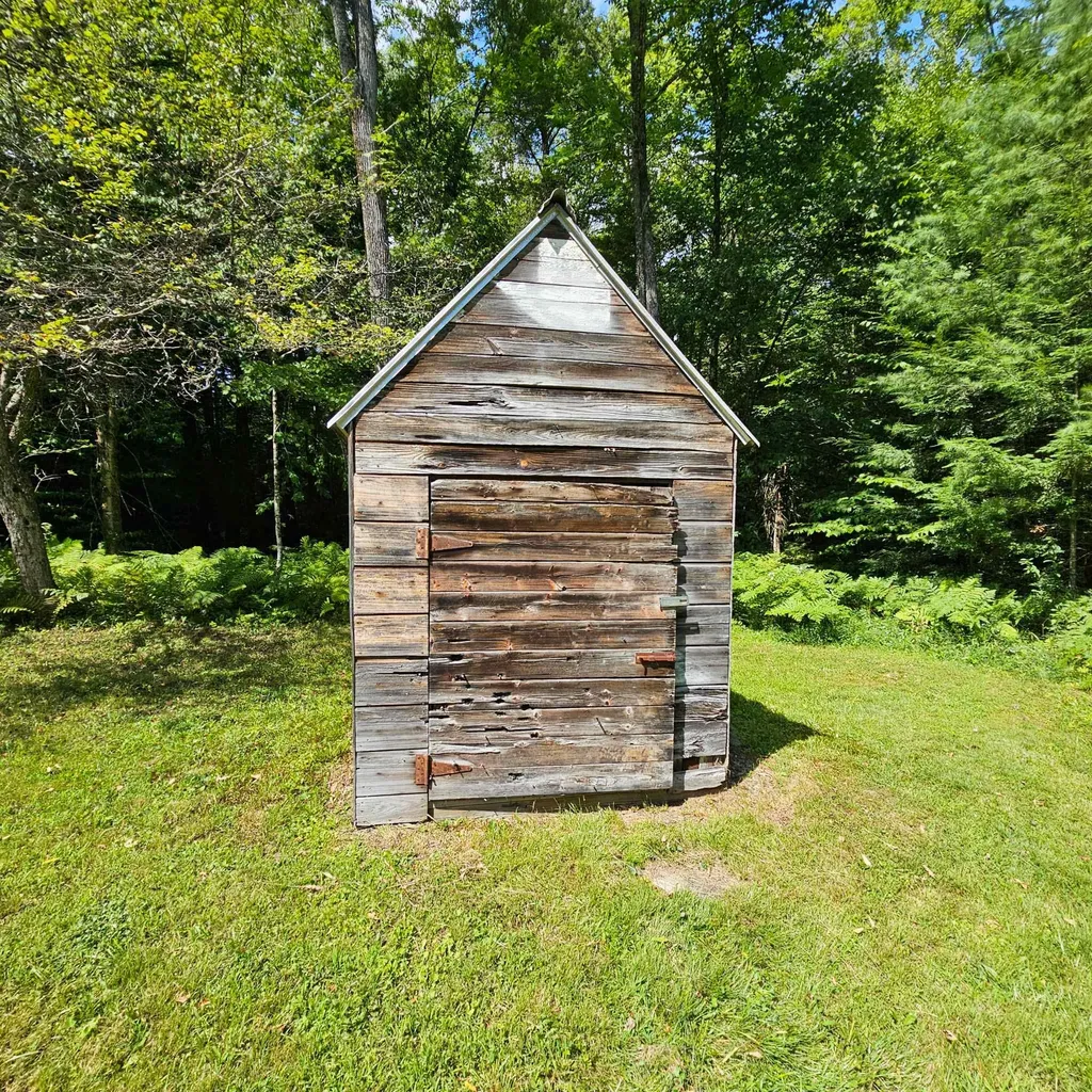 1175 Quarry Road Chester VT 05143