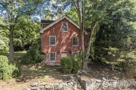 127 Clarendon Springs Lane Clarendon VT 05777