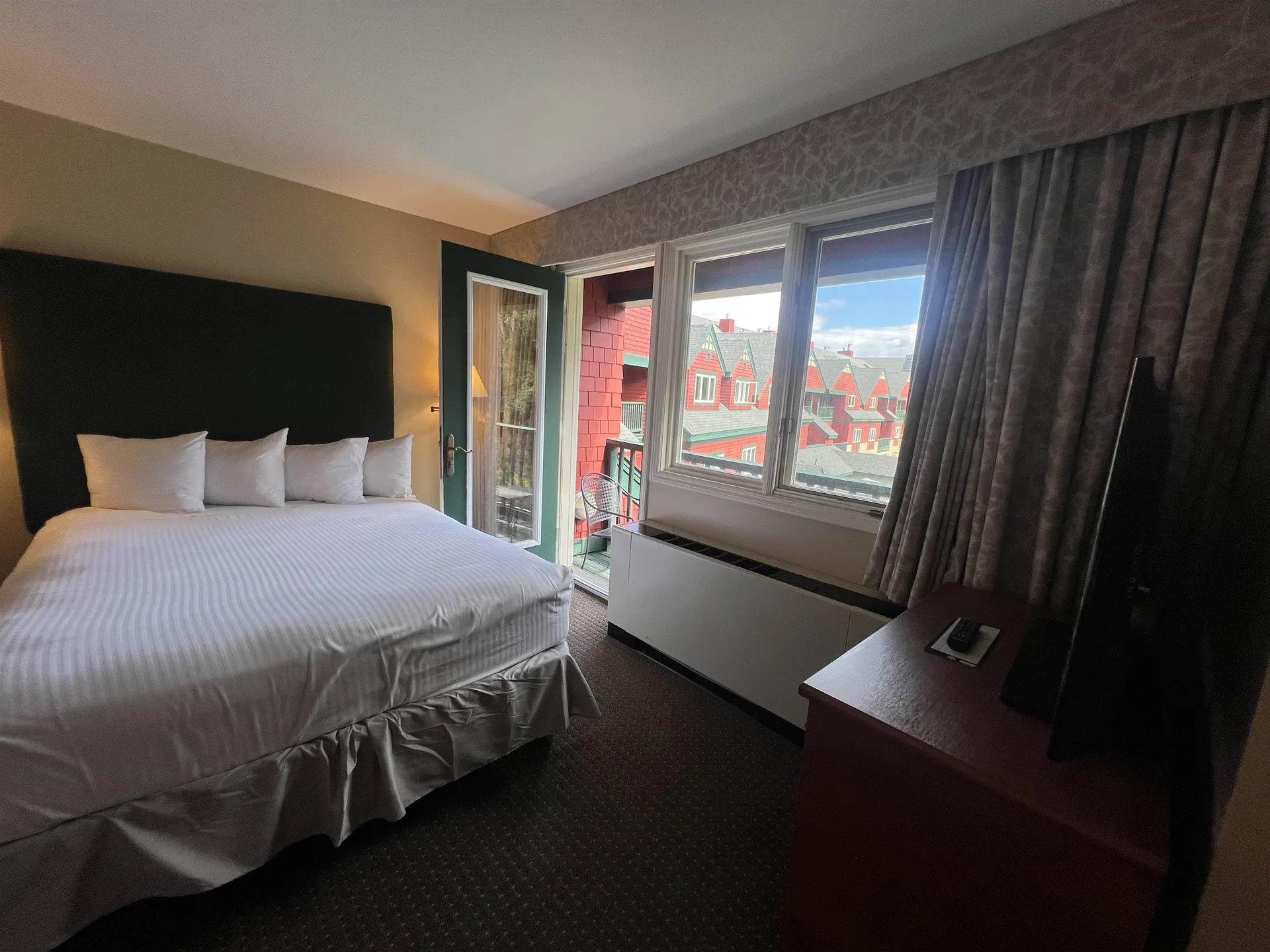 357/359, Qtr 2 Grand Summit Way Dover VT 05356