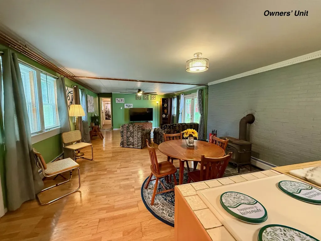 4325 Vt Route 7a Shaftsbury VT 05262