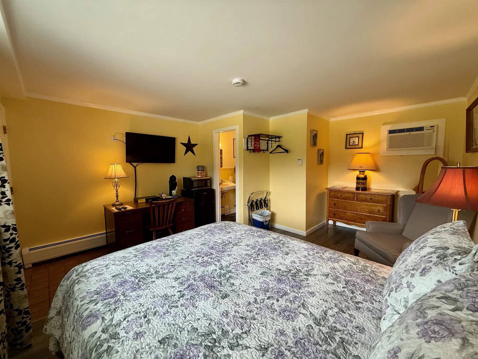 4325 Vt Route 7a Shaftsbury VT 05262