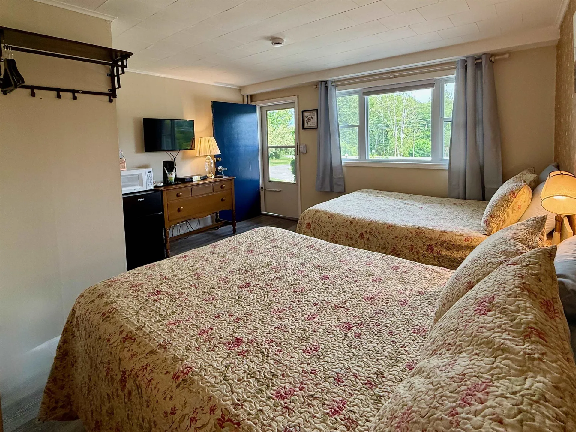 4325 Vt Route 7a Shaftsbury VT 05262