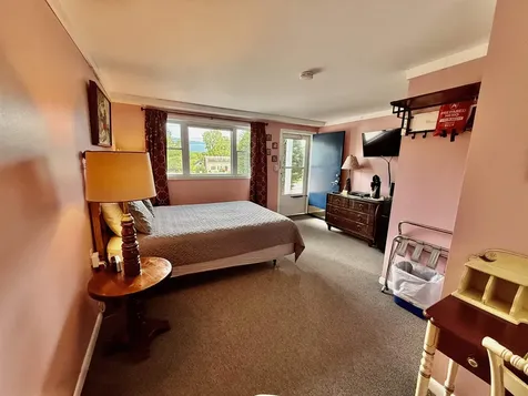 4325 Vt Route 7a Shaftsbury VT 05262