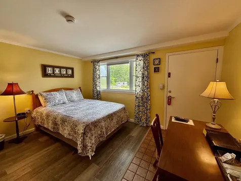 4325 Vt Route 7a Shaftsbury VT 05262