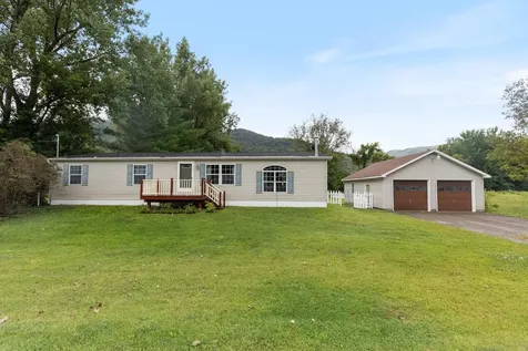 3461 Theodore Roosevelt Highway Bolton VT 05676