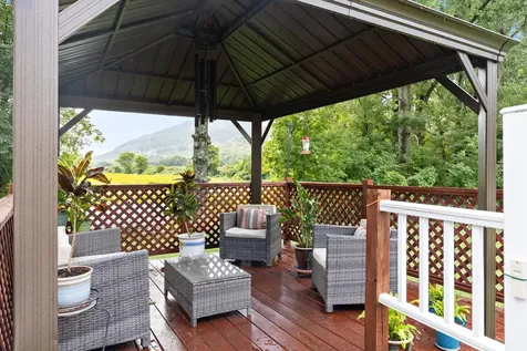 3461 Theodore Roosevelt Highway Bolton VT 05676