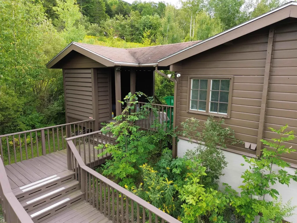 102 Snowshoe Drive Waitsfield VT 05673