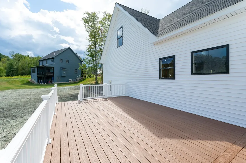 32 Colby Farm Road Chester NH 03036