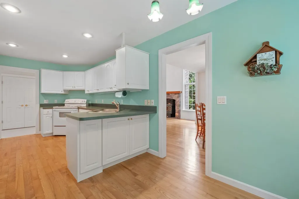 34 Foxglove Lane Franconia NH 03580