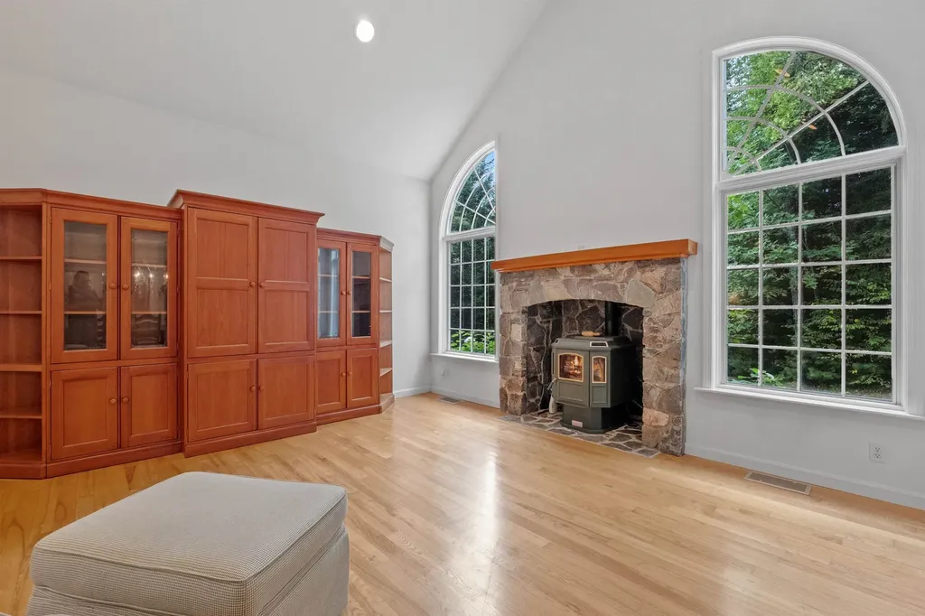 34 Foxglove Lane Franconia NH 03580