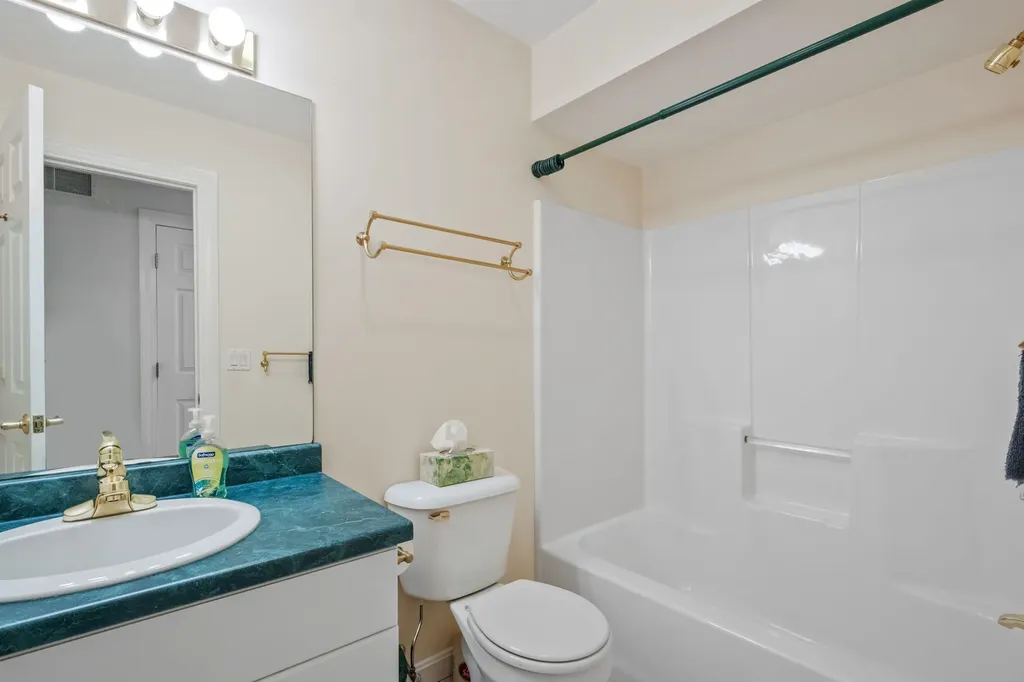 34 Foxglove Lane Franconia NH 03580