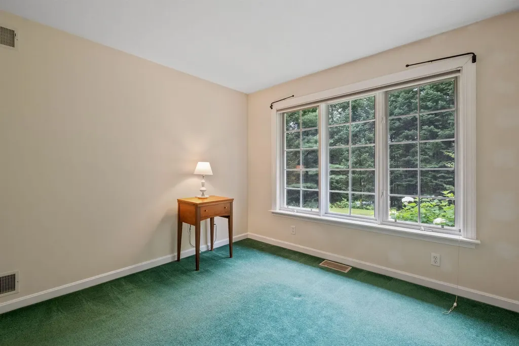 34 Foxglove Lane Franconia NH 03580