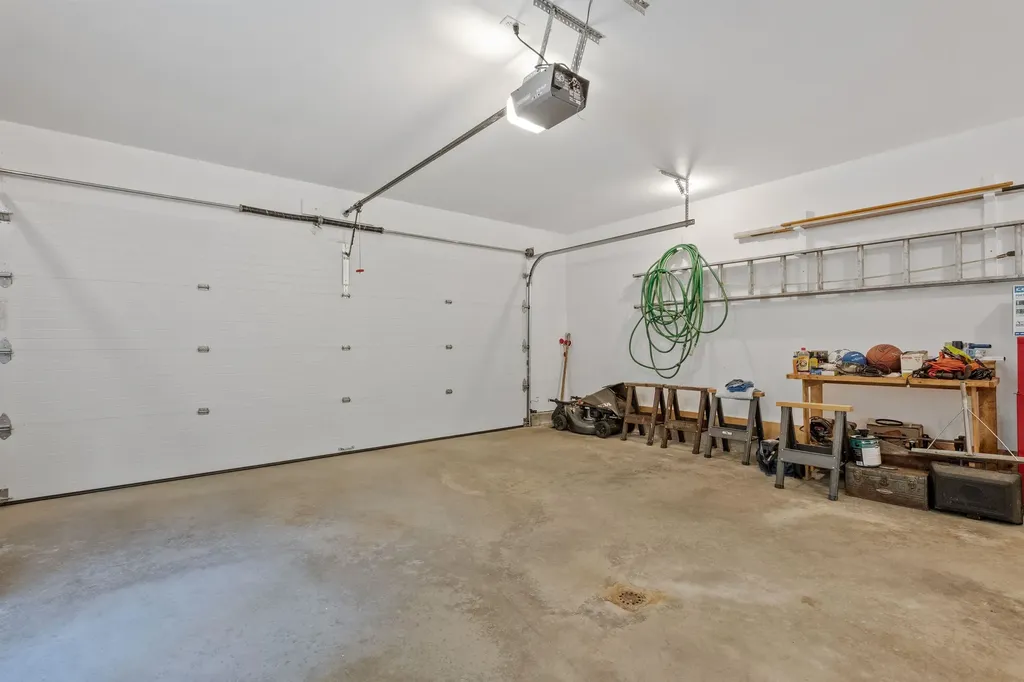 34 Foxglove Lane Franconia NH 03580