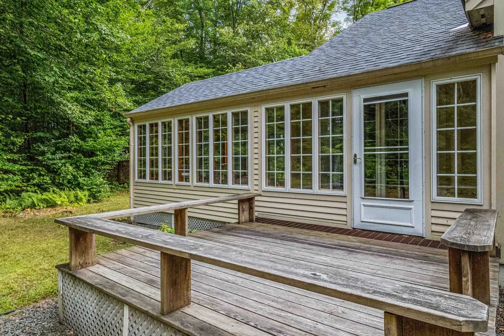 34 Foxglove Lane Franconia NH 03580