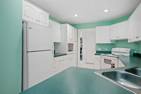 34 Foxglove Lane Franconia NH 03580