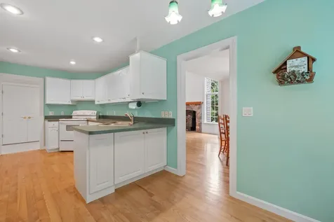 34 Foxglove Lane Franconia NH 03580