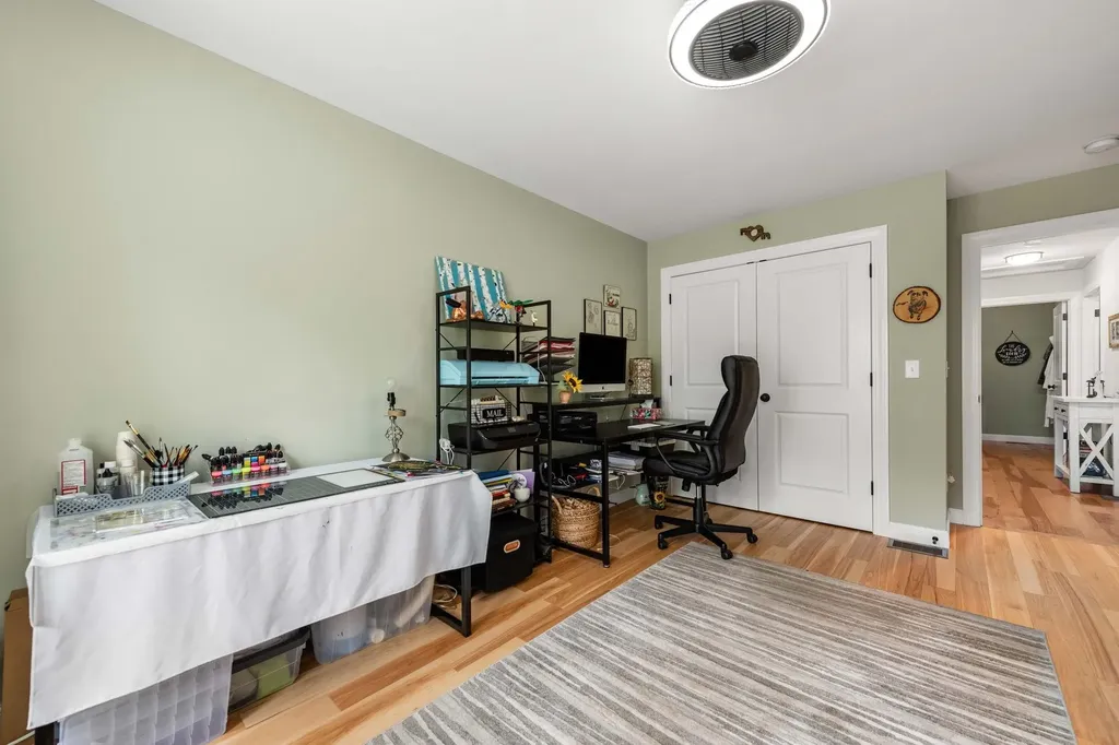 6 Hayden Place Newmarket NH 03857