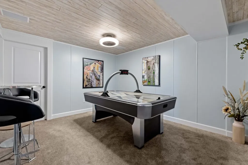 6 Hayden Place Newmarket NH 03857