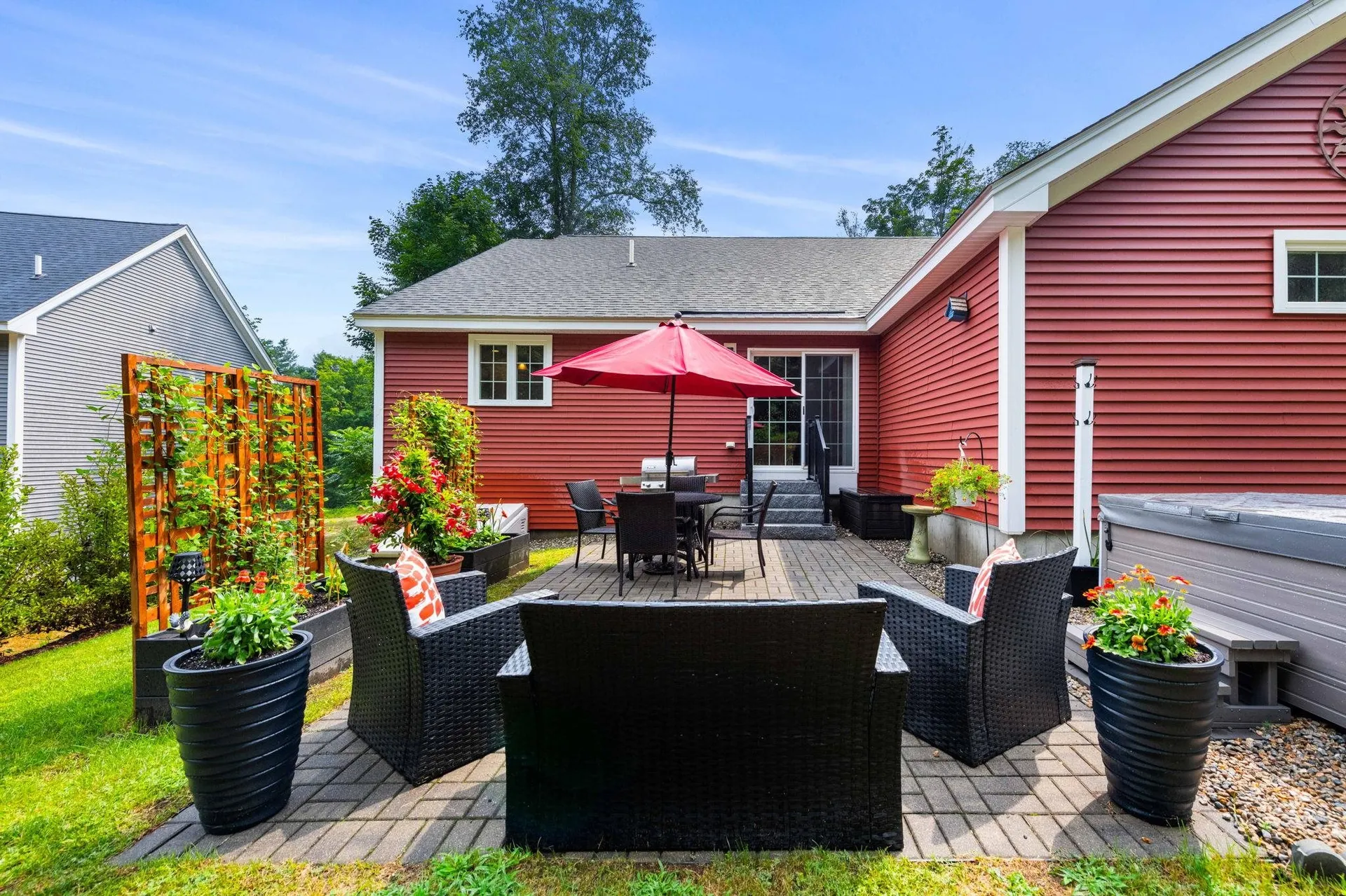 6 Hayden Place Newmarket NH 03857