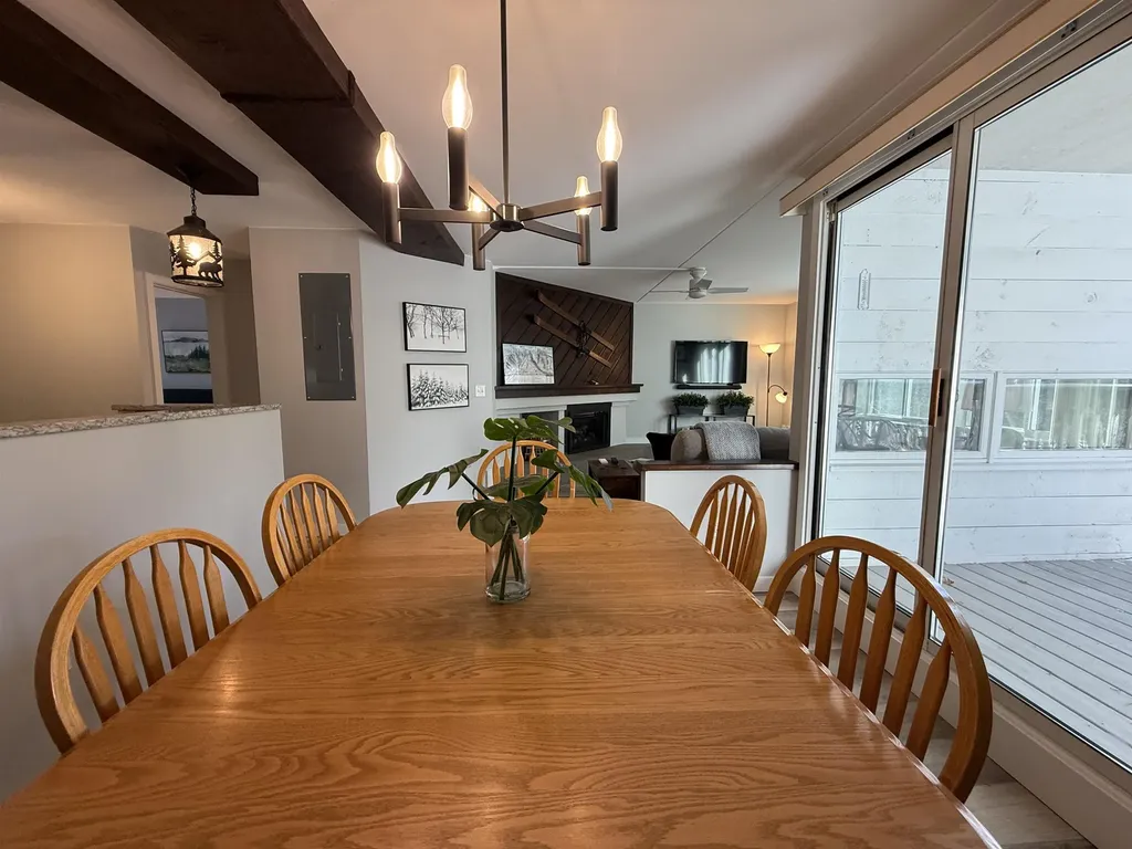 101 Bridges Circle Warren VT 05674