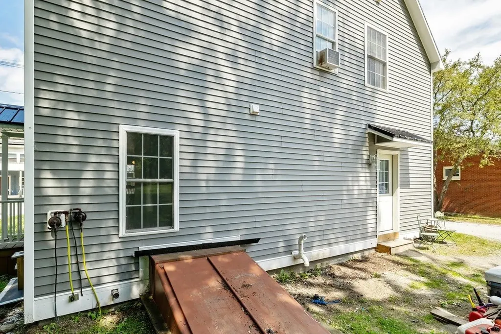 55 South Main Street Alburgh VT 05440