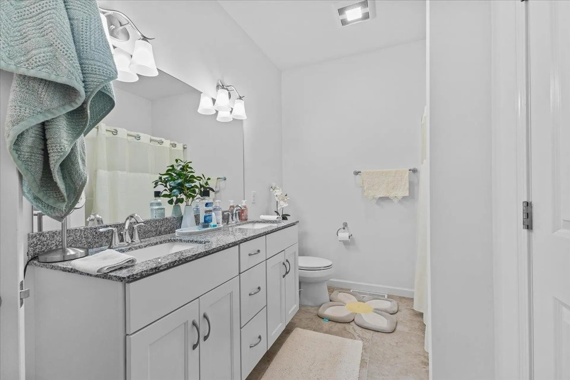 139 Wildlife Loop Colchester VT 05446