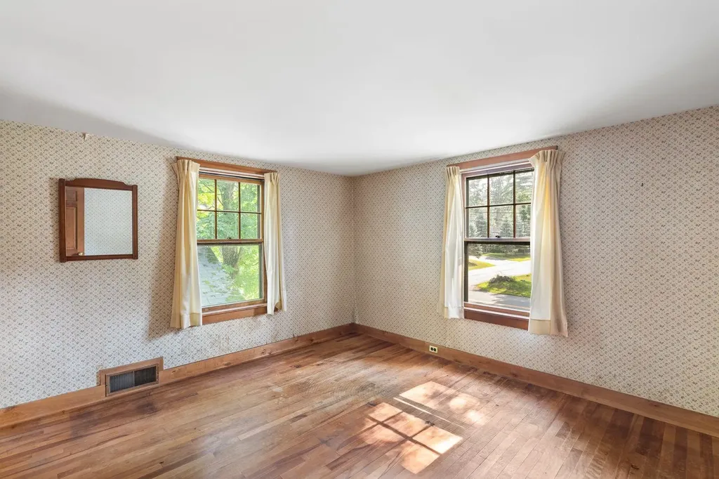 177 Fairview Street Brattleboro VT 05301