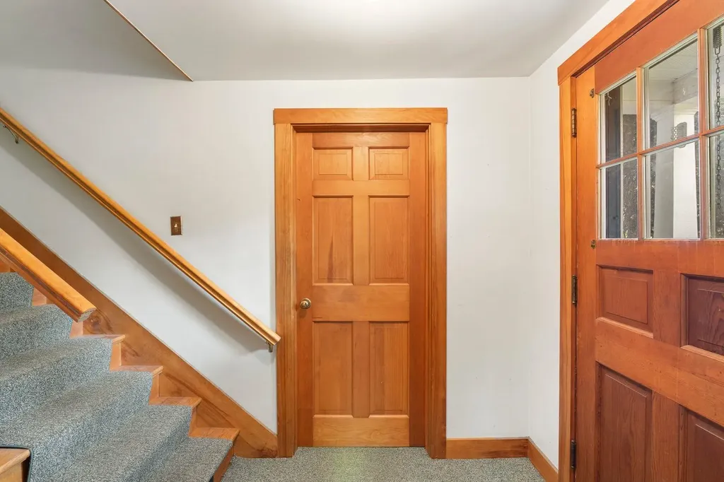 177 Fairview Street Brattleboro VT 05301