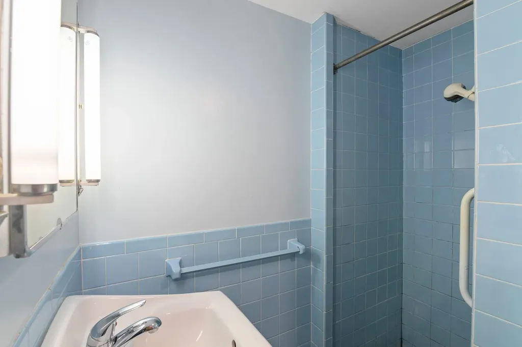 177 Fairview Street Brattleboro VT 05301