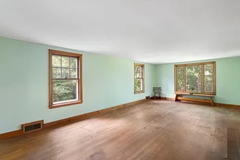 177 Fairview Street Brattleboro VT 05301