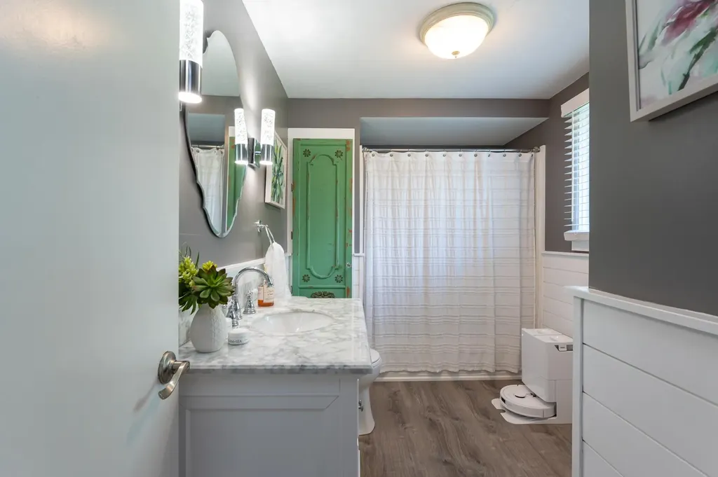 62 Epping Road Exeter NH 03833