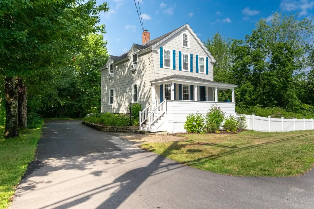 62 Epping Road Exeter NH 03833