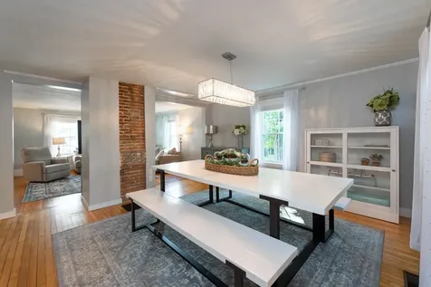 62 Epping Road Exeter NH 03833
