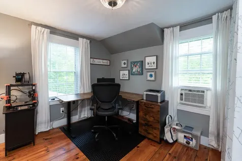 62 Epping Road Exeter NH 03833