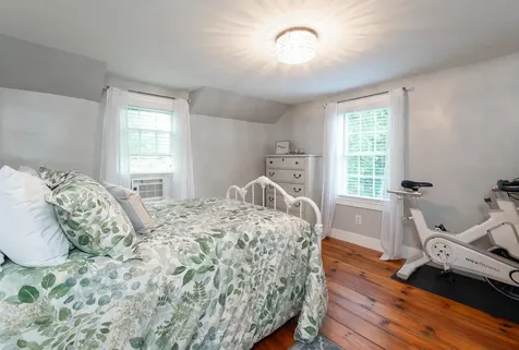 62 Epping Road Exeter NH 03833