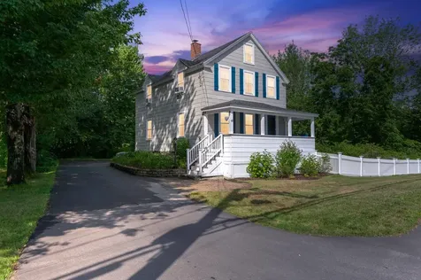 62 Epping Road Exeter NH 03833