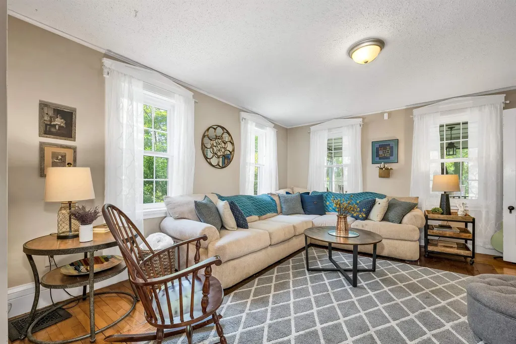 288 N. River Road Epping NH 03042