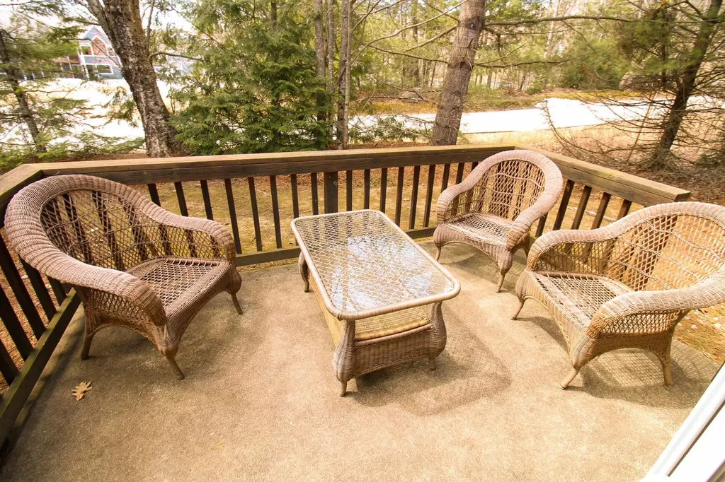 11 Woodsview Lane Lincoln NH 03251