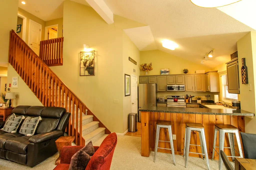 11 Woodsview Lane Lincoln NH 03251