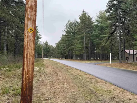 40 Logan Way Ossipee NH 03890