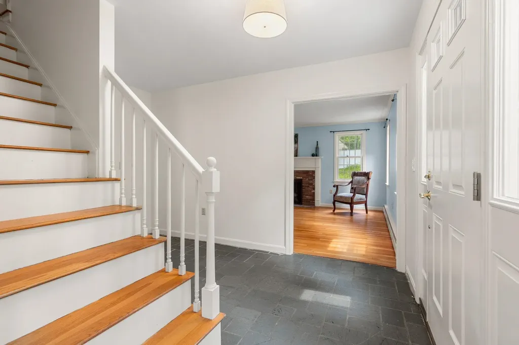 6 Winterberry Drive Amherst NH 03031