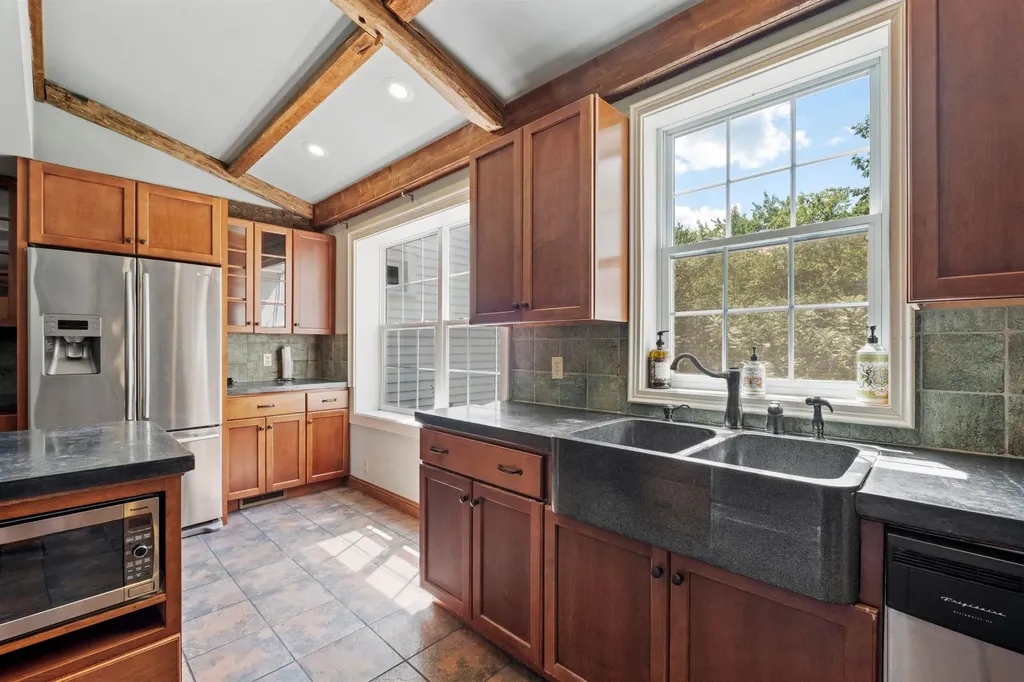 329 Kearsarge Mountain Road Warner NH 03278