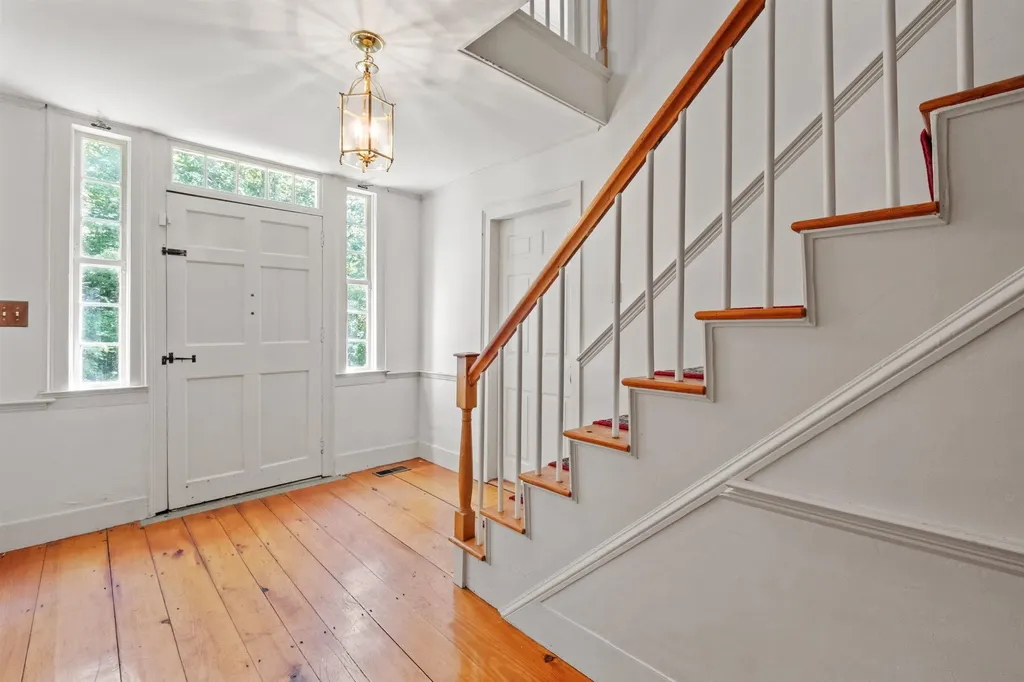 329 Kearsarge Mountain Road Warner NH 03278