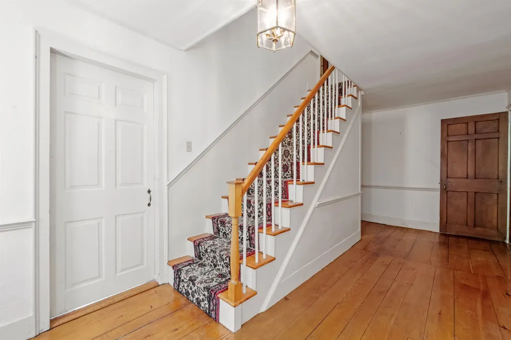 329 Kearsarge Mountain Road Warner NH 03278