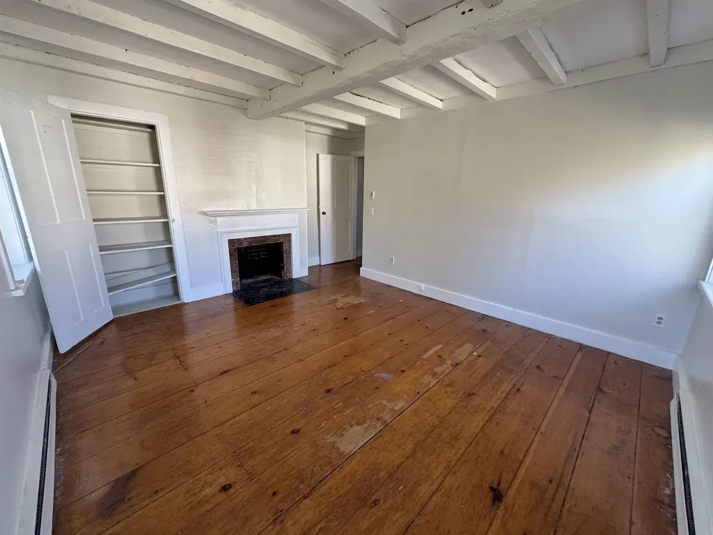 134 Washington Street Keene NH 03431