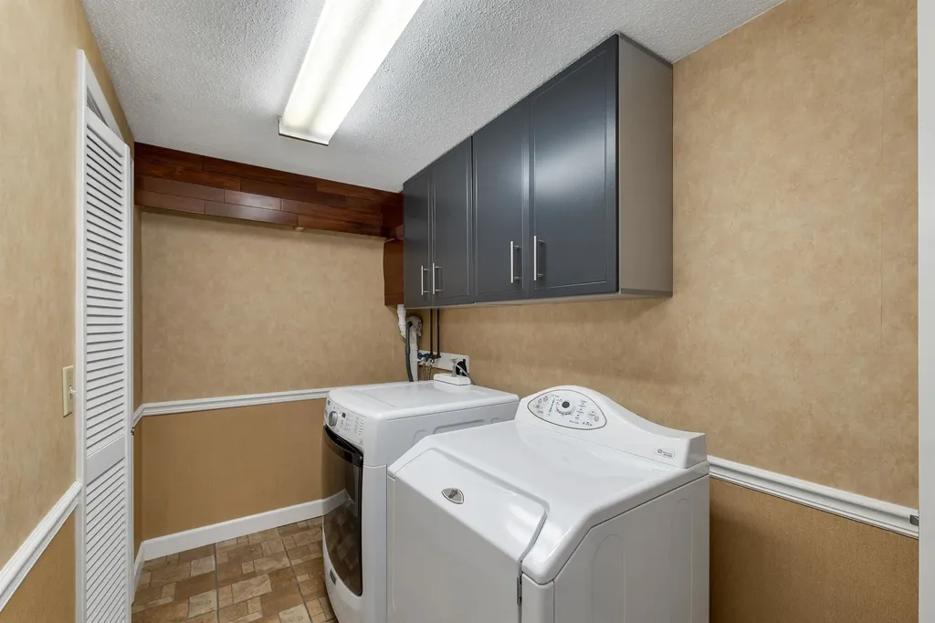 15 Sprucewood Drive Gilford NH 03249
