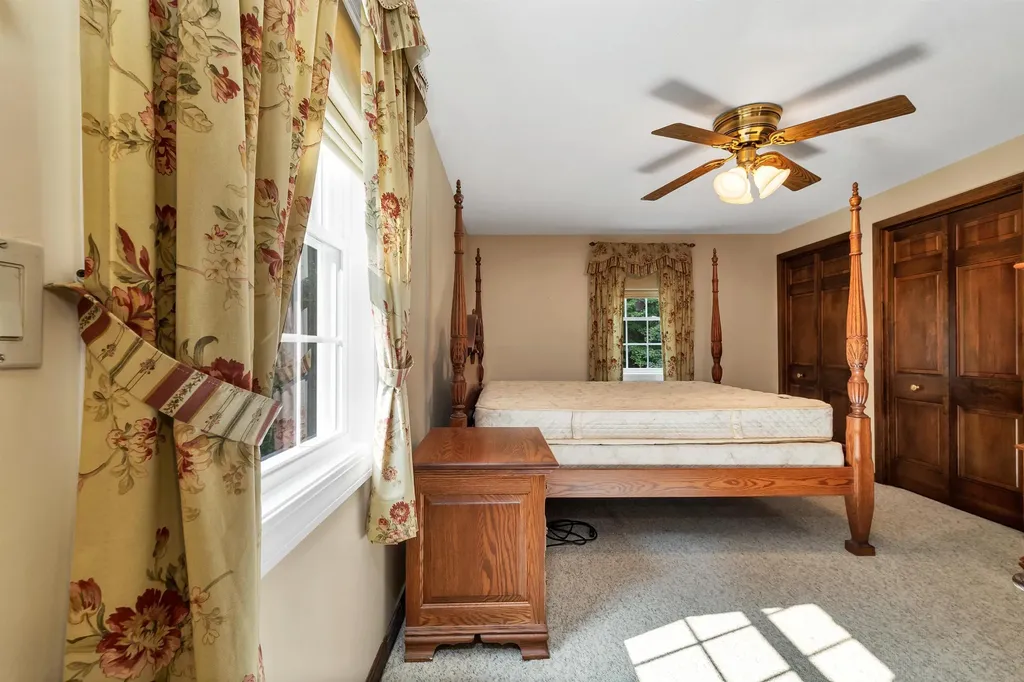 15 Sprucewood Drive Gilford NH 03249