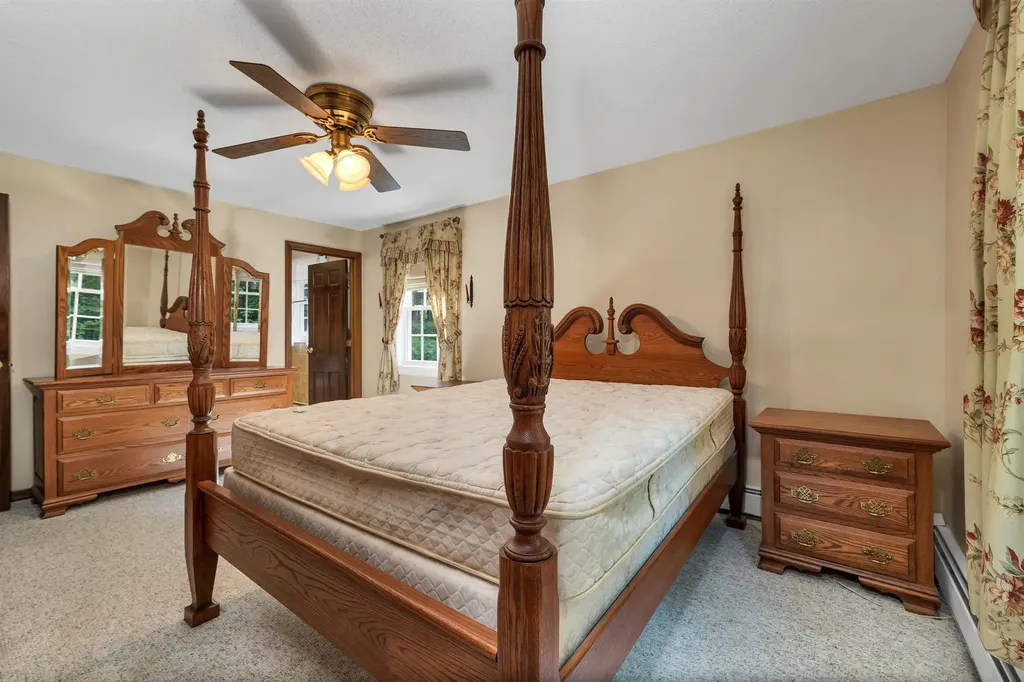 15 Sprucewood Drive Gilford NH 03249